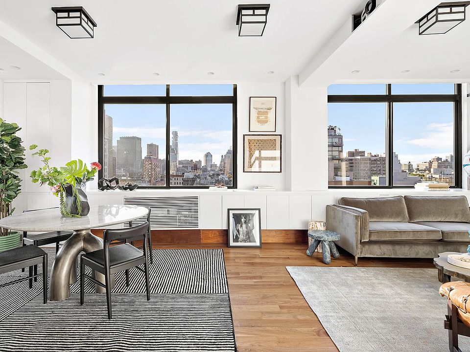 1st image of 7 Essex St #Pha
