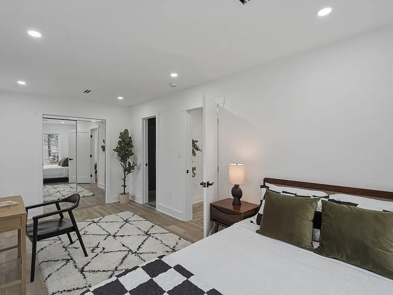 1355 Longfellow St NW — Photo 23