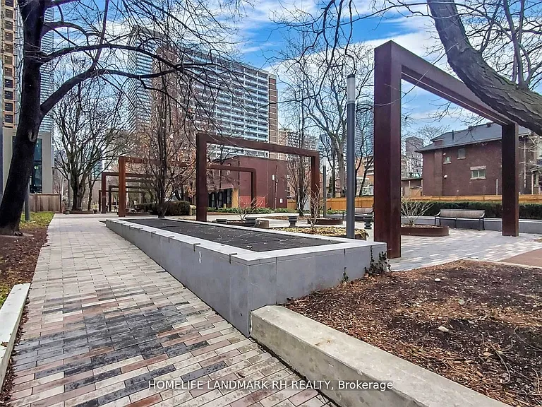 3 Gloucester St #610 — Photo 28