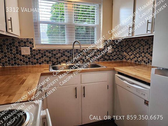 3rd image of 3312 Valhalla Dr