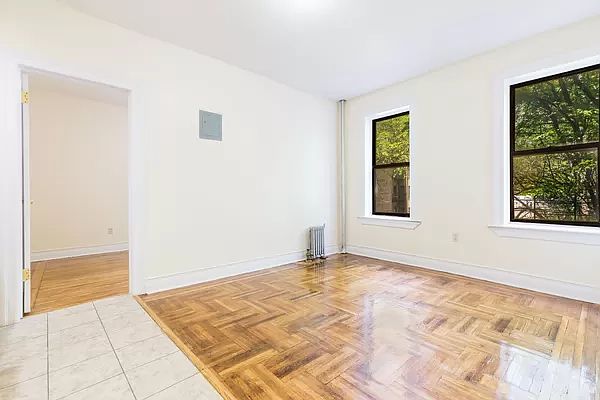 2nd image of 118 Post Ave #5I