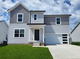 2100 Barry Dr, Adel, IA 50003