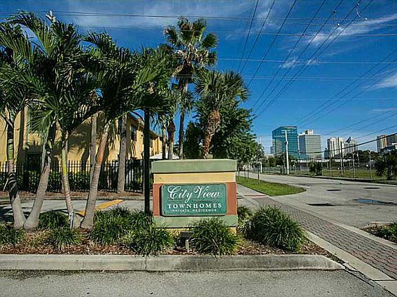 3rd image of 244 City View Dr #244