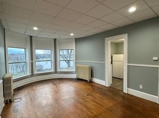 166 2nd Ave APT 5, Troy, NY 12180