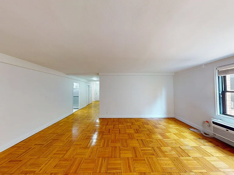141 E 89th St #8M — Photo 3