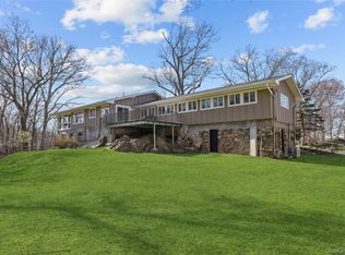 12 Skytop Drive, Katonah, NY