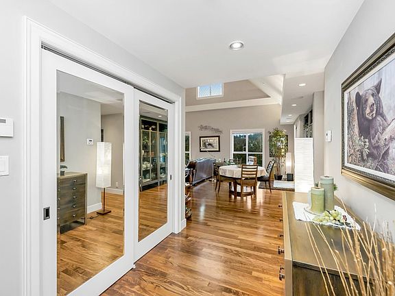 5th image of 1400 Lynburne Pl #802