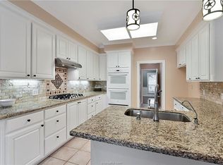 4910 Brompton Ln, Bryan, TX 77802