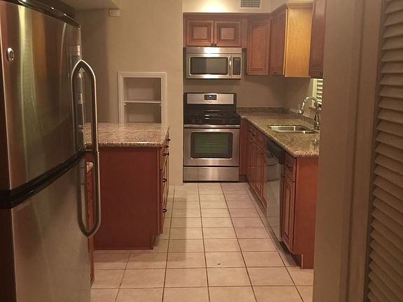 2nd image of 7044 Orion Ave