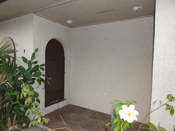 front door to courtyard