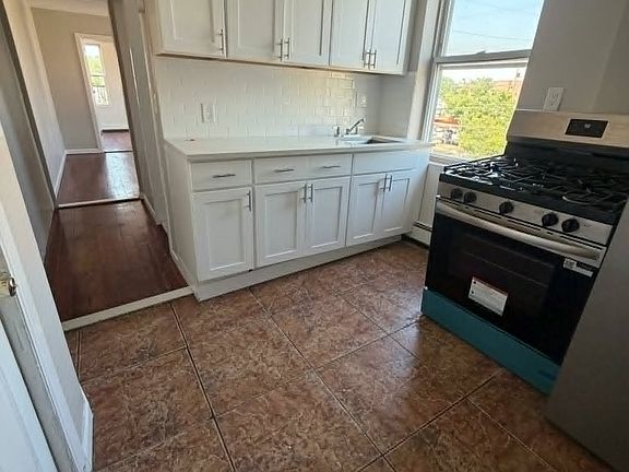 2nd image of 171 Delaware Ave #11D