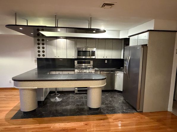 (undisclosed Address)