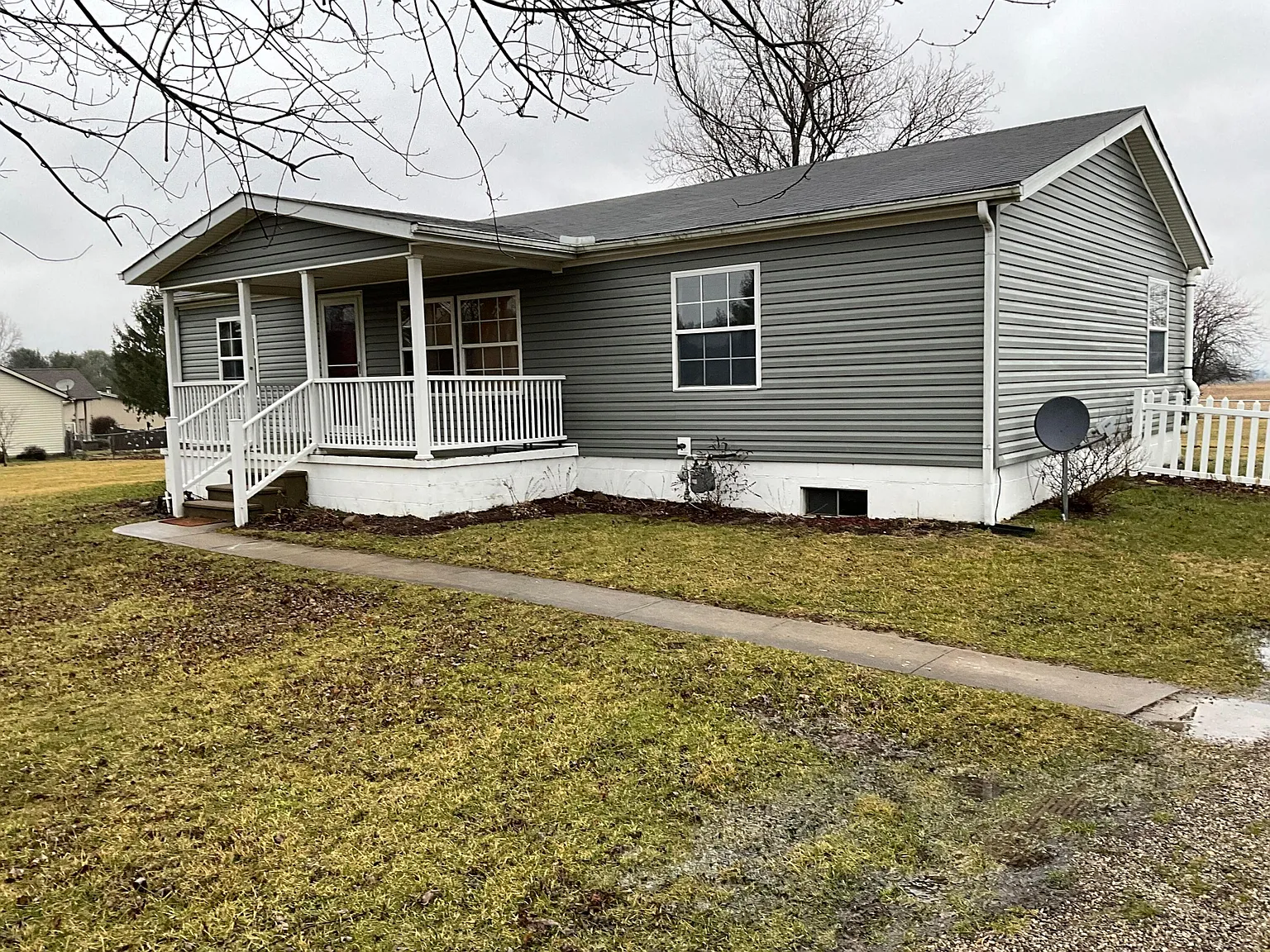 4070 Tschopp Rd NE photo 1