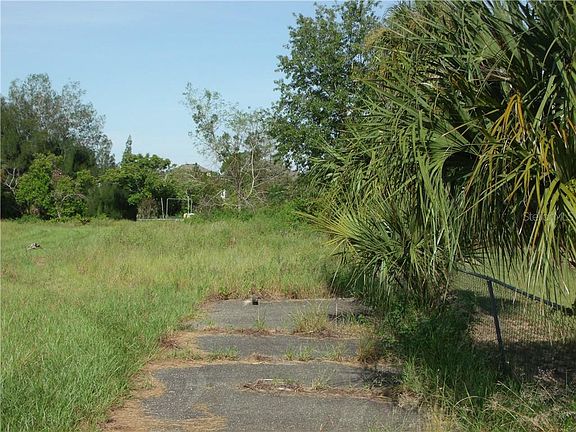 4th image of 2720 Olsen Rd