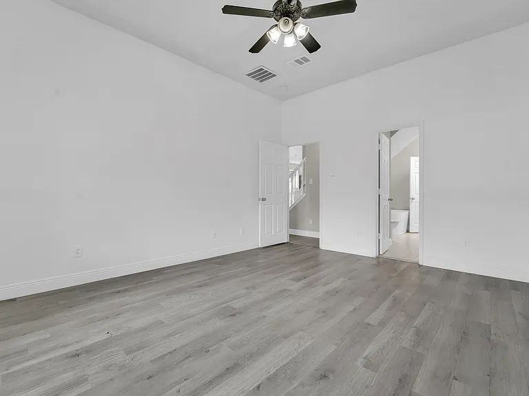 1410 Post Oak Dr — Photo 12