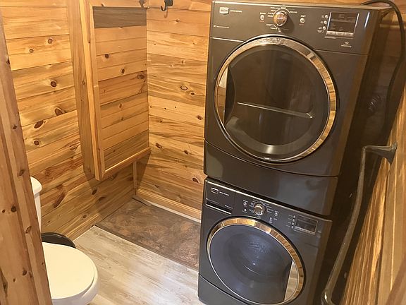 5th image of 111 E Cottonwood Dr #10