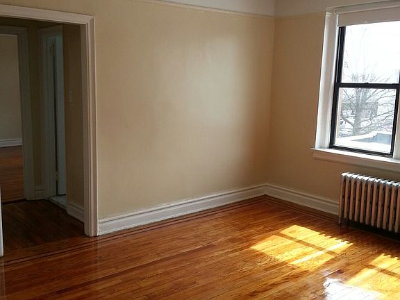 3rd image of 3279 30th St #4G