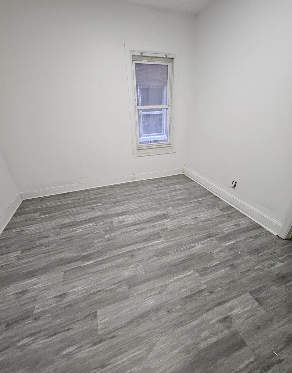 Building Photo - 7617 Superior Ave #1