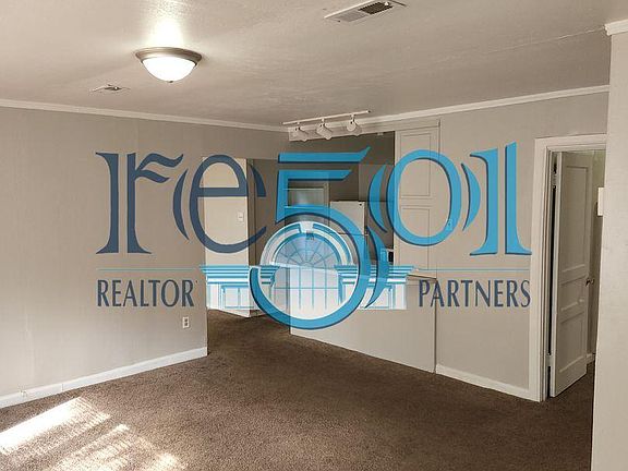 5th image of 1714 Lilac Cir