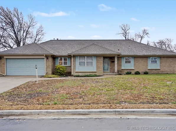 5021 S Irvington Pl, Tulsa, OK 74135