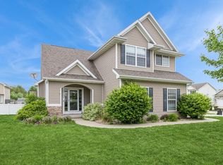 2105 SE Leeann Dr, Waukee, IA 50263