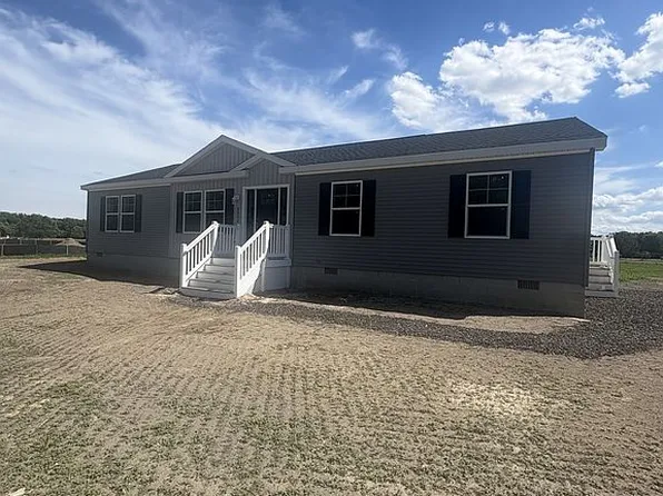 8008 Sampson Dr, Greenwood, DE 19950