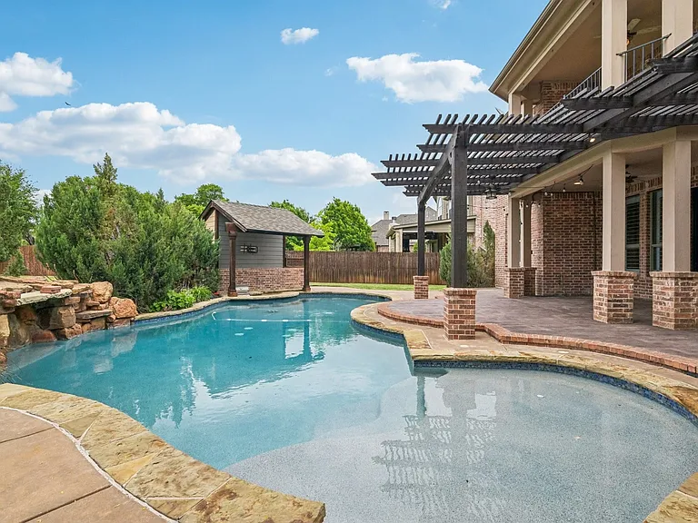 920 Norma Ln — Photo 40