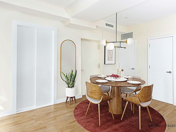 3rd image of 11 2nd Pl APT 501