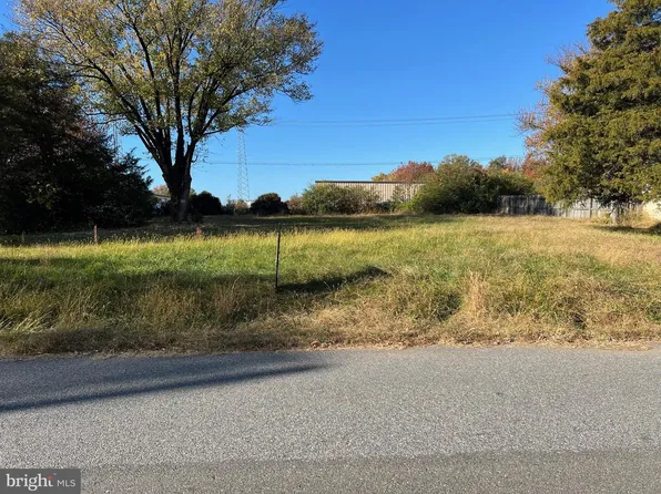107 Pegram Ln, Fredericksburg, VA 22408