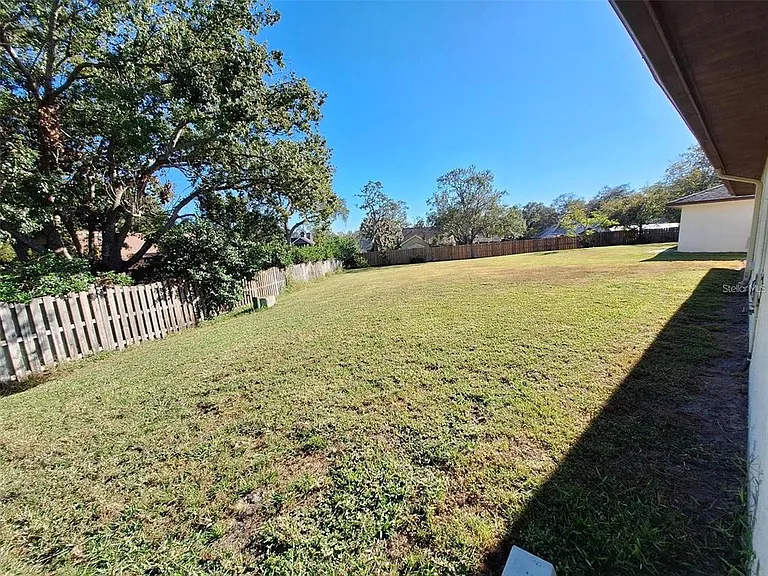 3462 Maclaren Dr — Photo 18