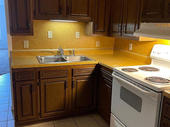 4th image of 109 Pearl Dr #109