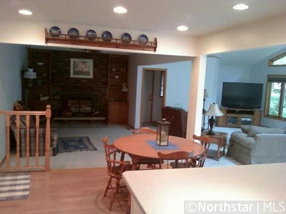4th image of 3014 Bartelmy Ln N
