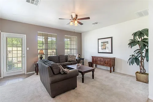 9201 Brodie Ln Photo 1