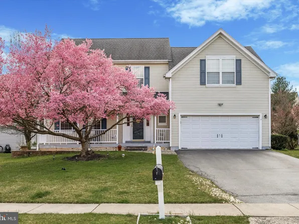 418 Greene Ln, Phoenixville, PA 19460