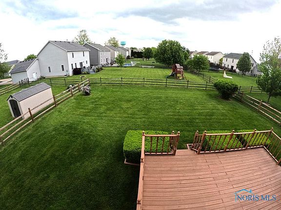 4th image of 1548 Logan Ln