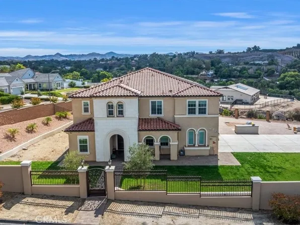 16069 Ranchview Ct, Riverside, CA 92504