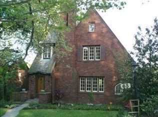 63 Altadena Dr, Pittsburgh, PA 15228