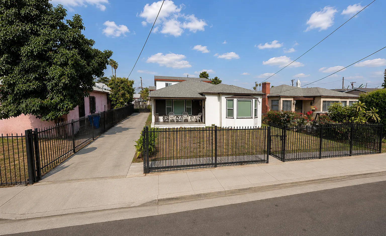 2 bed, 1200 sqft, $2,050 — Photo 1