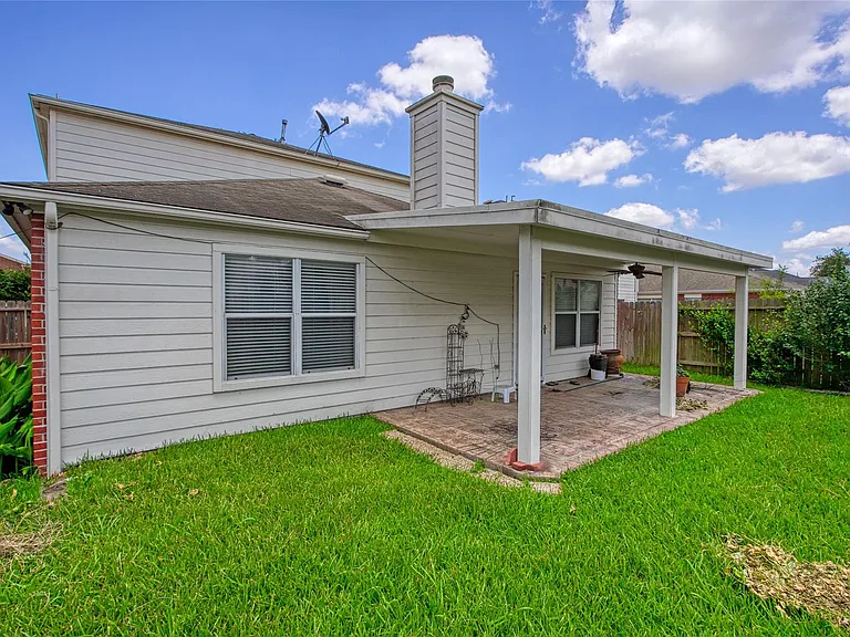10306 Logan Bridge Ln — Photo 25