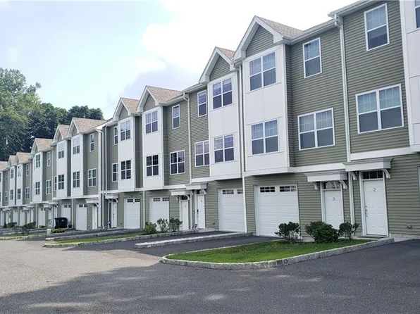 10 Laurel Hill Court #10, Brookfield, CT 06804