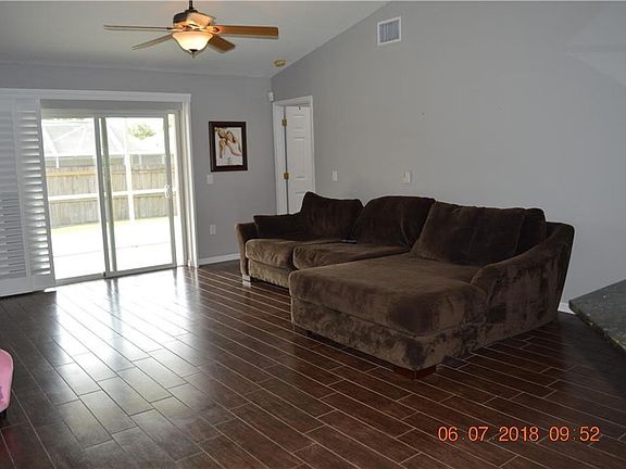 5th image of 2637 Queen Alberta Dr
