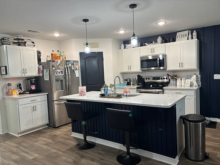 4884 Kensington Ln — Photo 10