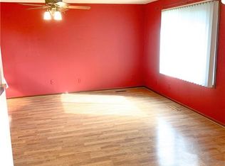 4733 Woodland Ave, West Des Moines, IA 50266