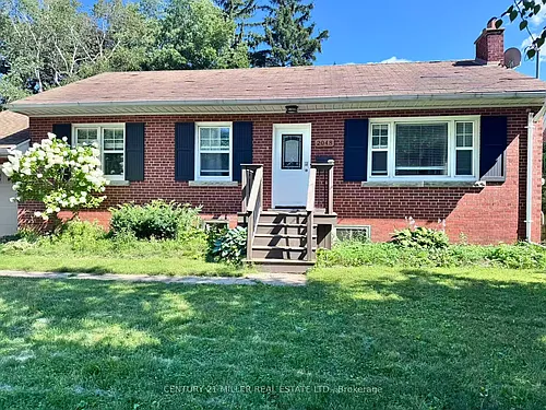 2048 Edinburgh Dr Photo 1