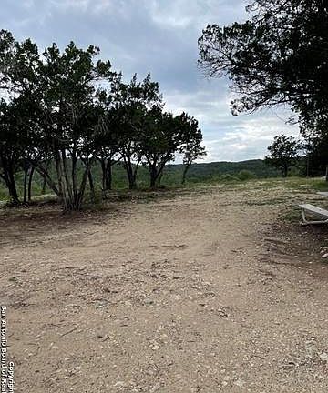 3rd image of 1736 County Road 270