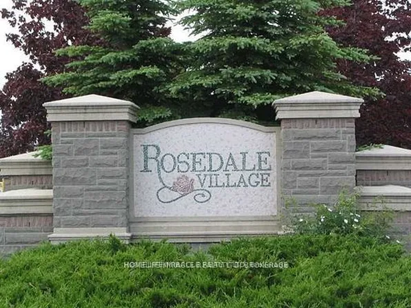 40 Via Rosedale Way #108, Brampton, ON L6R 4A4