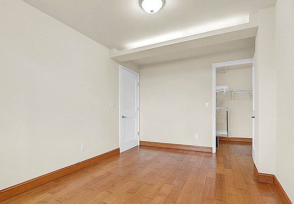 5th image of 26-20 21st St #2022B