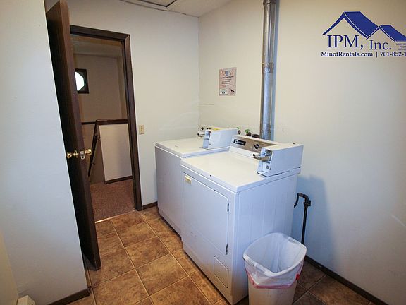 1315 14th Ave NW - IPM Minot Apartment Rental (4)_07092019