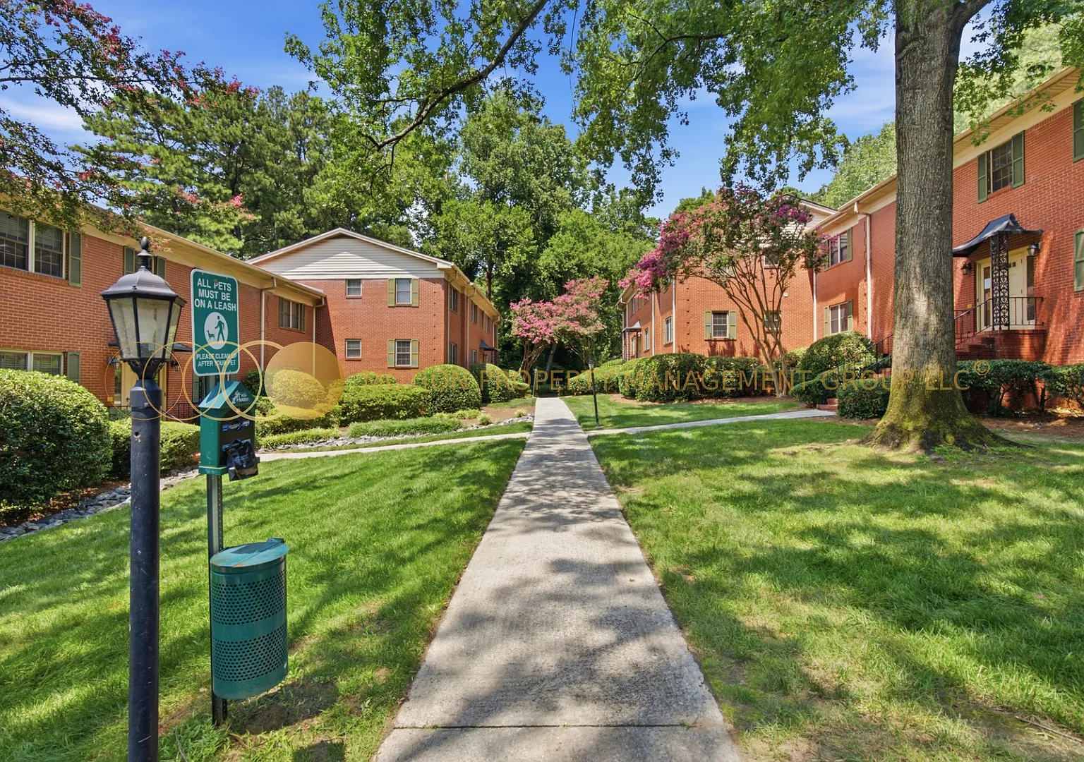430 Lindbergh Dr NE — Photo 2