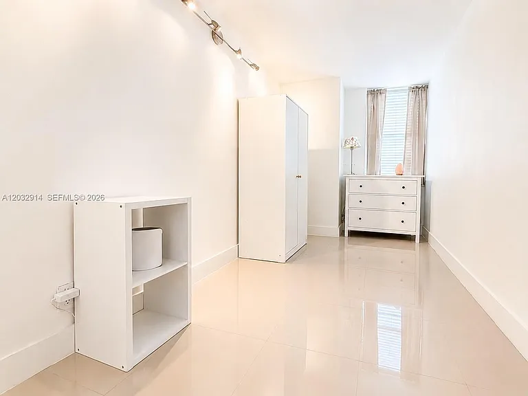 1865 S Ocean Dr #8I — Photo 11